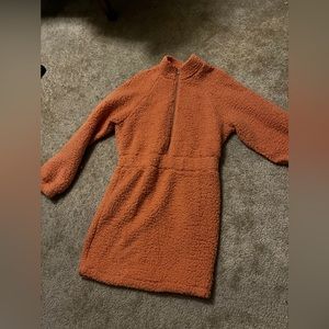 Fuzzy orange zip up dress from fashion nova. Size M/L.